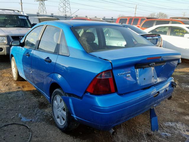 1FAHP34N27W315661 - 2007 FORD FOCUS ZX4 BLUE photo 3