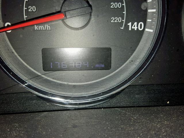 1J4RH4GK0AC159335 - 2010 JEEP COMMANDER RED photo 8