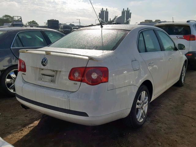 3VWEG71K97M068683 - 2007 VOLKSWAGEN JETTA WOLF WHITE photo 4