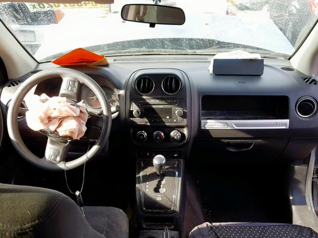 1C4NJDBB4FD257088 - 2015 JEEP COMPASS SP 灰色 照片 9