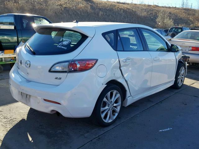 JM1BL1H52A1210259 - 2010 MAZDA 3 S WHITE photo 4