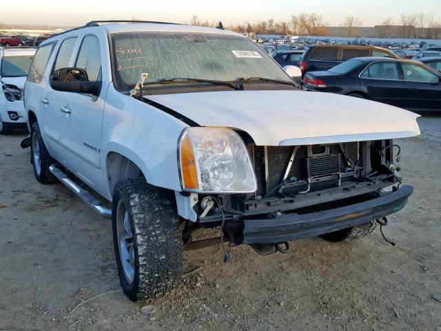 1GKFC16097R337727 - 2007 GMC YUKON XL C WHITE photo 1