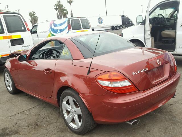 WDBWK54F16F096970 - 2006 MERCEDES-BENZ SLK 280 RED photo 3