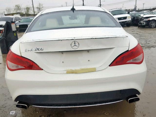 WDDSJ4EBXGN325197 - 2016 MERCEDES-BENZ CLA 250 WHITE photo 9