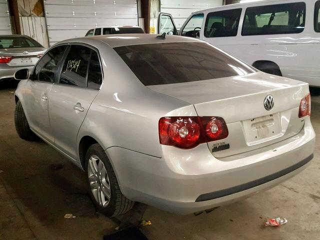 3VWAL7AJ6AM176803 - 2010 VOLKSWAGEN JETTA TDI SILVER photo 3