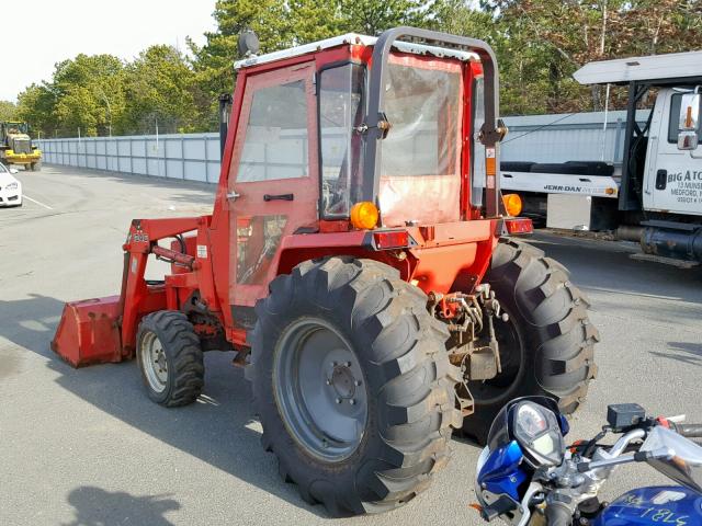 FG2411 - 1998 MSF TRACTOR RED photo 3
