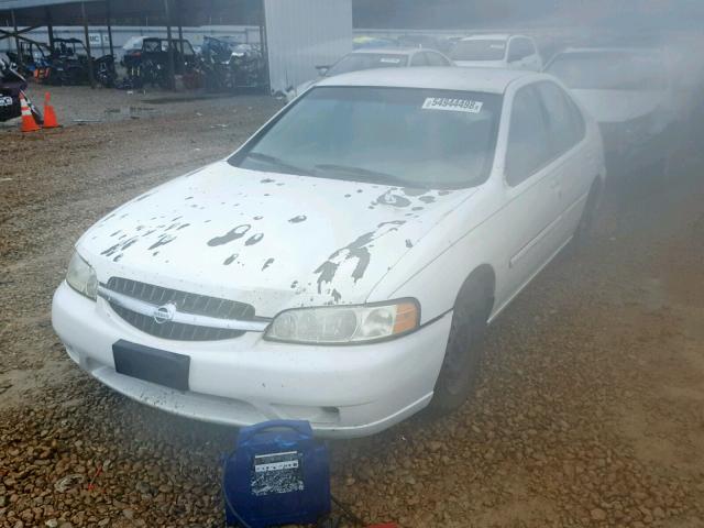 1N4DL01D81C178657 - 2001 NISSAN ALTIMA XE WHITE photo 2