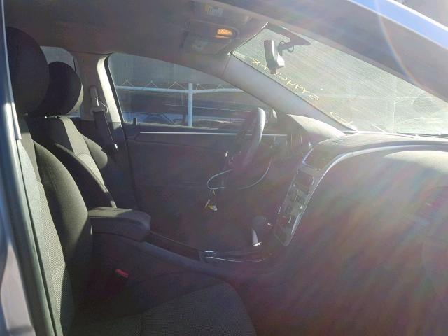 1G1ZC5E0XCF357376 - 2012 CHEVROLET MALIBU 1LT SILVER photo 5