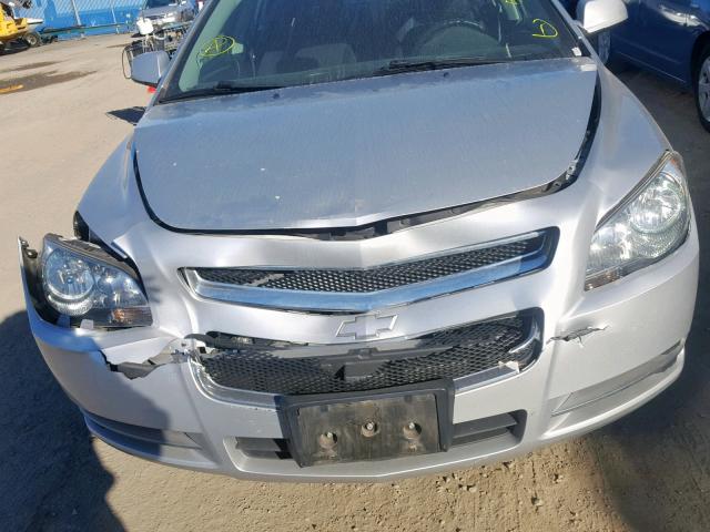 1G1ZC5E0XCF357376 - 2012 CHEVROLET MALIBU 1LT SILVER photo 9