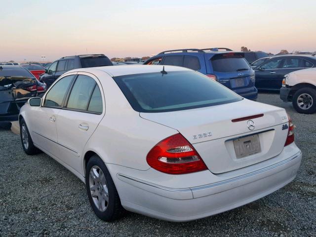 WDBUF26JX6A888222 - 2006 MERCEDES-BENZ E 320 CDI WHITE photo 3