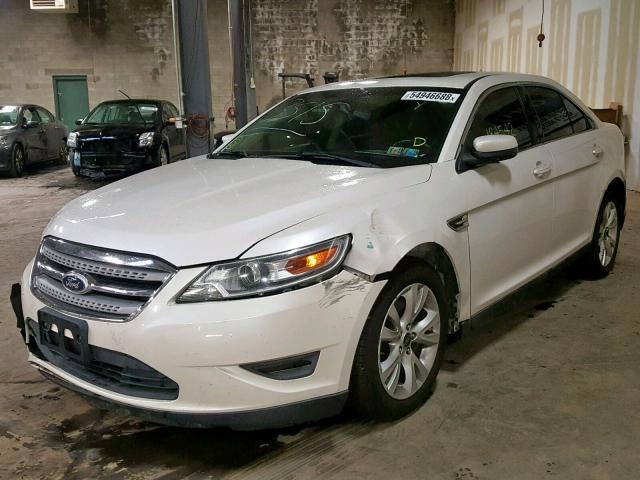 1FAHP2HW5AG166337 - 2010 FORD TAURUS SEL WHITE photo 2