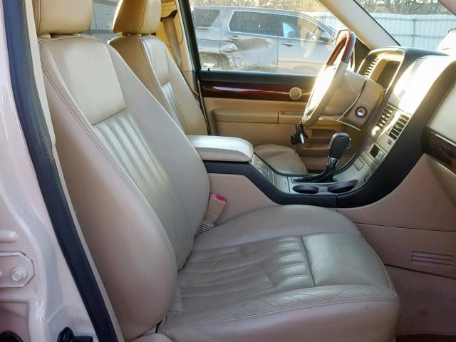 5LMEU88H65ZJ07228 - 2005 LINCOLN AVIATOR 金色 照片 5