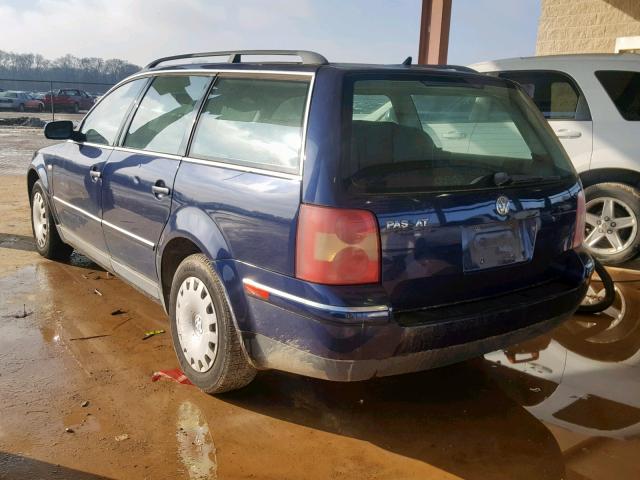 WVWND63B44E121407 - 2004 VOLKSWAGEN PASSAT GL BLUE photo 3