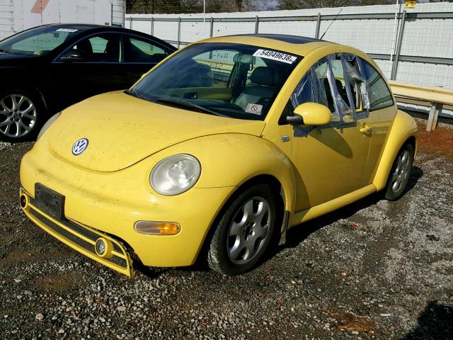 3VWCK21C83M429428 - 2003 VOLKSWAGEN NEW BEETLE YELLOW photo 2