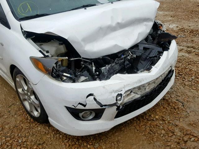 JM1CR293890343499 - 2009 MAZDA 5 WHITE photo 9