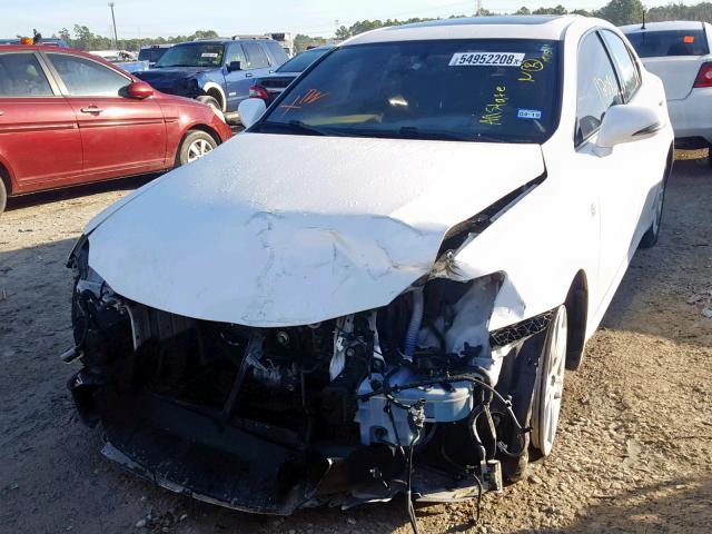 JTHBF5C29B5148654 - 2011 LEXUS IS 250 WHITE photo 2