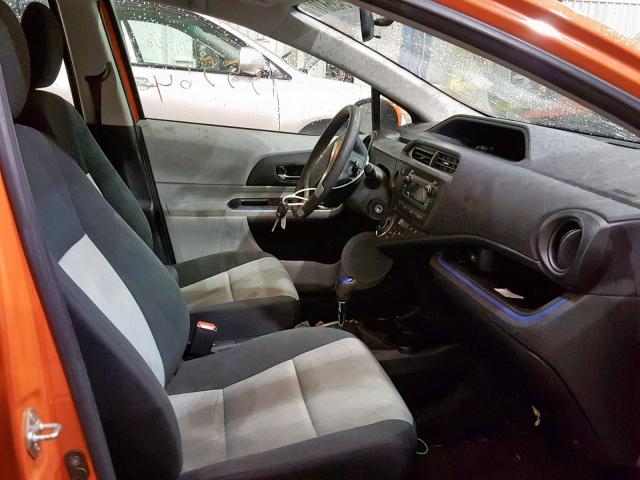 JTDKDTB34D1045707 - 2013 TOYOTA PRIUS C ORANGE photo 5