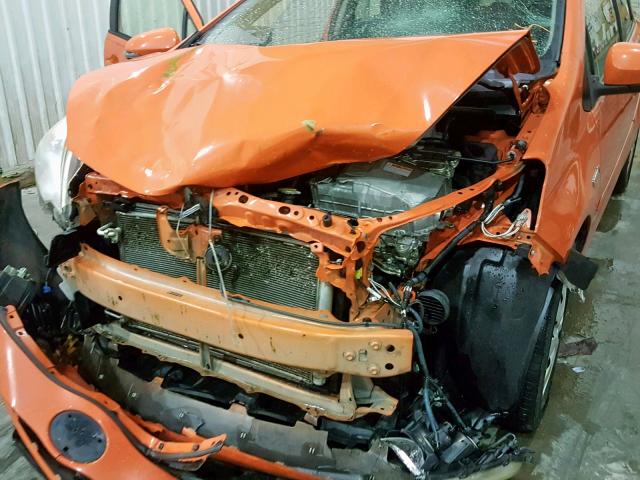 JTDKDTB34D1045707 - 2013 TOYOTA PRIUS C ORANGE photo 9