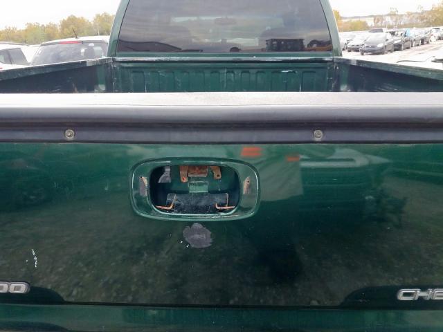 2GCEK19T121211217 - 2002 CHEVROLET SILVERADO GREEN photo 6