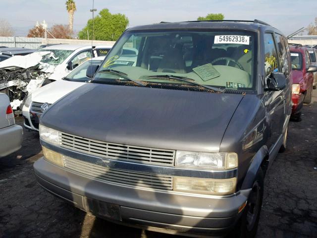 1GNDM19W31B110458 - 2001 CHEVROLET ASTRO GRAY photo 2