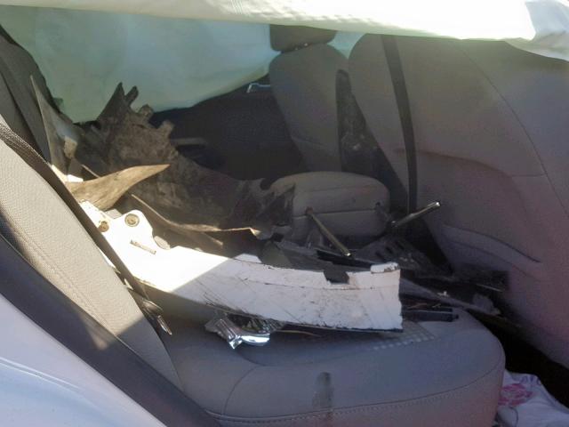 1G1JA6SH1C4143813 - 2012 CHEVROLET SONIC LS WHITE photo 6