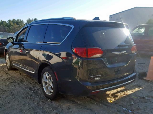 2C4RC1BG5JR128613 - 2018 CHRYSLER PACIFICA T BLACK photo 3