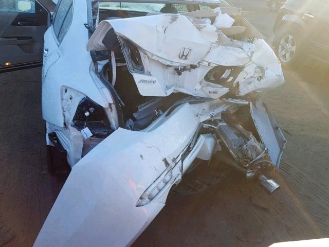 1HGCR3F89GA016303 - 2016 HONDA ACCORD EXL WHITE photo 9