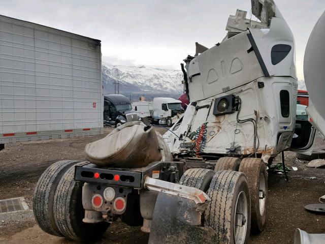 3AKJHHDR2JSJX0118 - 2018 FREIGHTLINER CASCADIA 1 WHITE photo 4