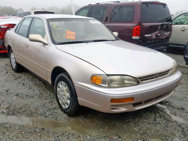 4T1BG12K4TU669292 - 1996 TOYOTA CAMRY DX TAN photo 1