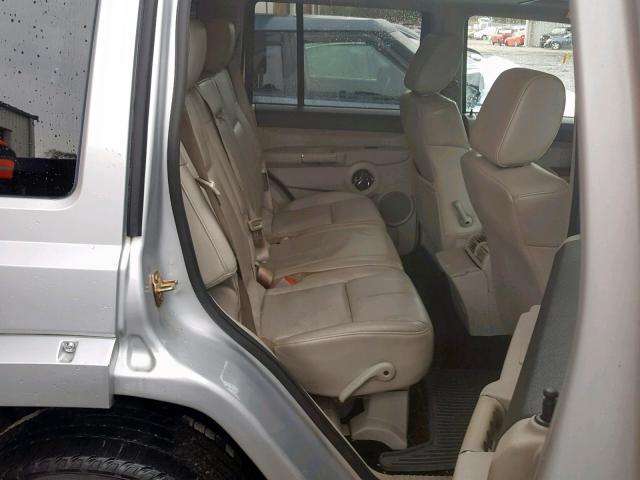 1J8HH58226C247650 - 2006 JEEP COMMANDER SILVER photo 6