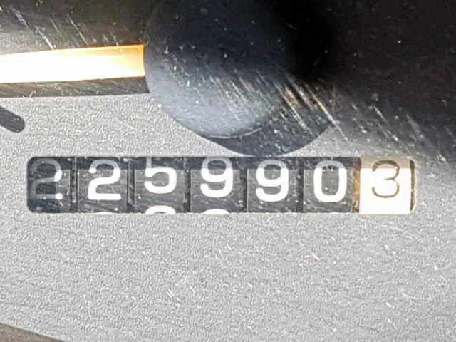 1G2WP12K72F242086 - 2002 PONTIAC GRAND PRIX BLACK photo 8