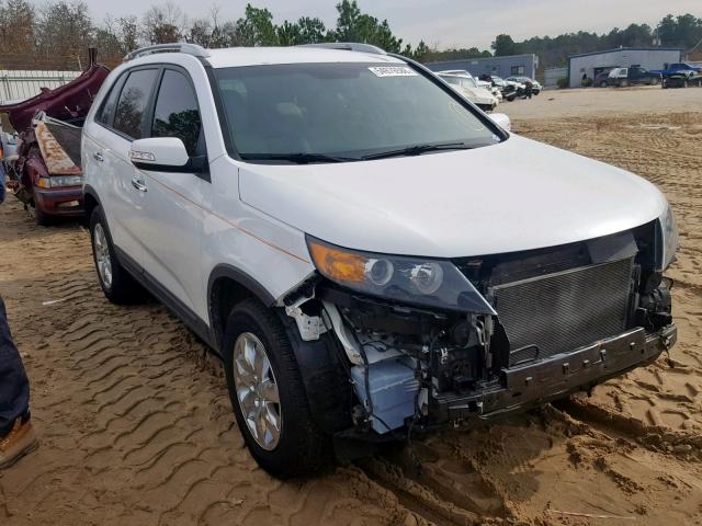 5XYKT4A27CG298648 - 2012 KIA SORENTO BA WHITE photo 1