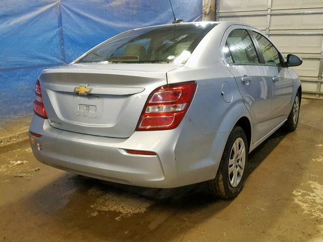 1G1JB5SG5H4158174 - 2017 CHEVROLET SONIC LS 蓝色 照片 4