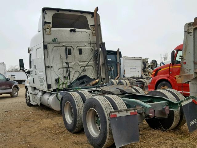 3AKJGLD66ESFV0406 - 2014 FREIGHTLINER CASCADIA 1 WHITE photo 3