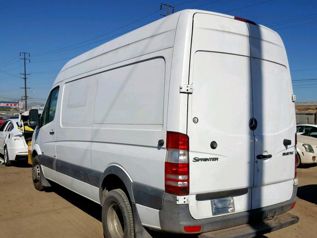 WD3PF3CC2C5656559 - 2012 MERCEDES-BENZ SPRINTER 3 WHITE photo 3