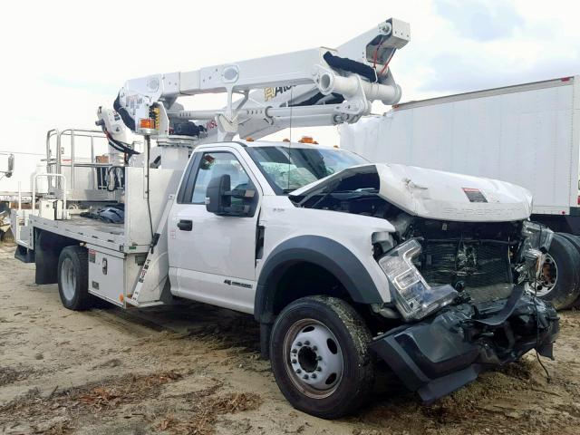 1FDUF5GT1HDA04992 - 2017 FORD F550 SUPER WHITE photo 1