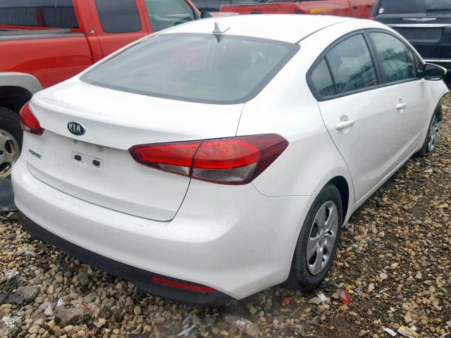 3KPFK4A71HE054174 - 2017 KIA FORTE LX WHITE photo 4