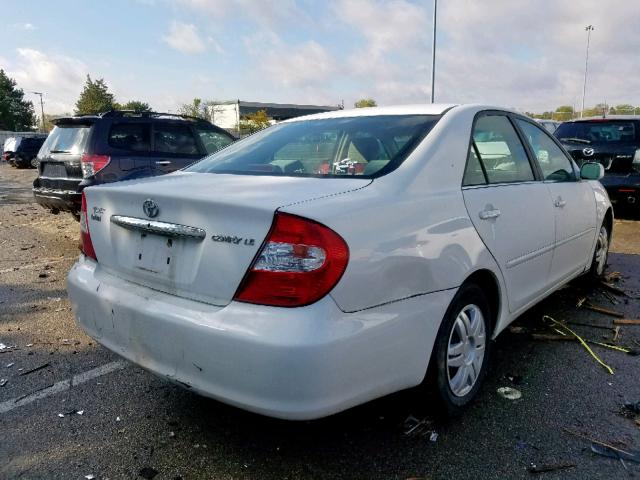 4T1BE32K73U165613 - 2003 TOYOTA CAMRY LE WHITE photo 4