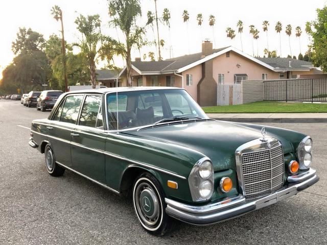 10806812007639 - 1972 MERCEDES-BENZ 280SEL GREEN photo 1