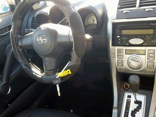 JTKDE177450056227 - 2005 TOYOTA SCION TC 银色 照片 9