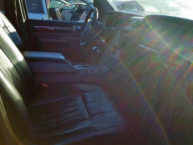 5LMFU28516LJ26054 - 2006 LINCOLN NAVIGATOR Қара фото 5