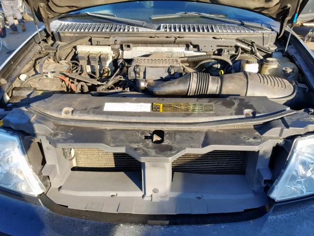 5LMFU28516LJ26054 - 2006 LINCOLN NAVIGATOR Қара фото 7