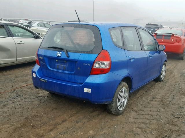 JHMGD38468S056972 - 2008 HONDA FIT BLUE photo 4