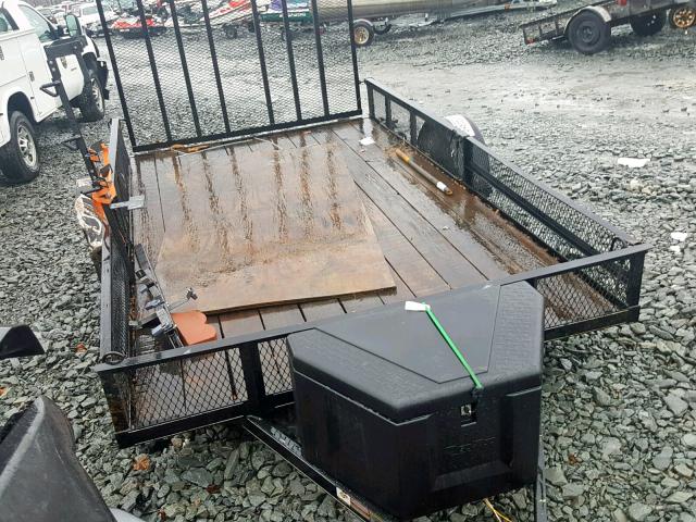 4YMUL121XFG080571 - 2016 UTILITY UTILITY BLACK photo 1