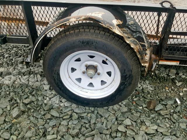 4YMUL121XFG080571 - 2016 UTILITY UTILITY BLACK photo 8