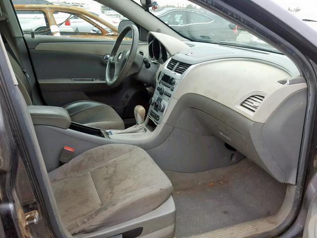 1G1ZB5EB0A4116472 - 2010 CHEVROLET MALIBU LS SILVER photo 5