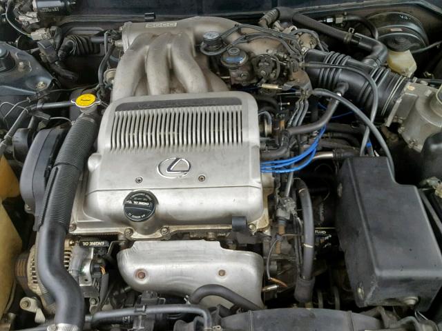 JT8VK13T8N0073456 - 1992 LEXUS ES 300 GREEN photo 7