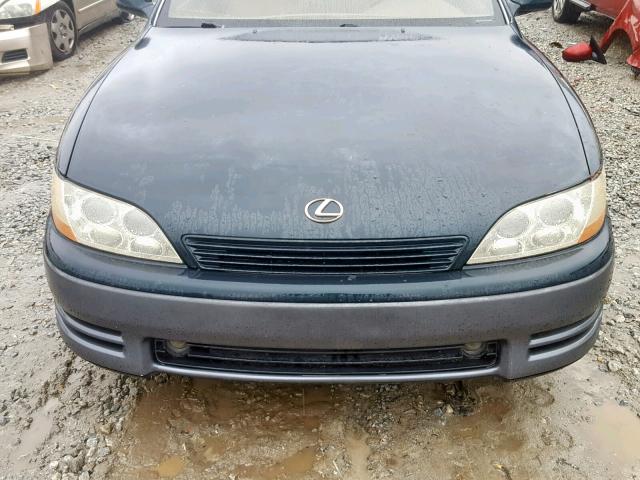 JT8VK13T8N0073456 - 1992 LEXUS ES 300 GREEN photo 9