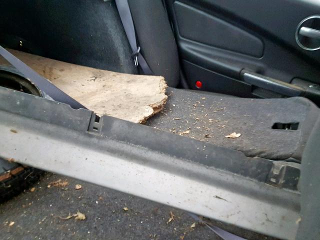 2G2WP552961144709 - 2006 PONTIAC GRAND PRIX SILVER photo 6