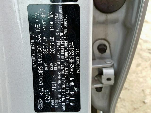 3KPFL4A83HE128104 - 2017 KIA FORTE EX SILVER photo 10